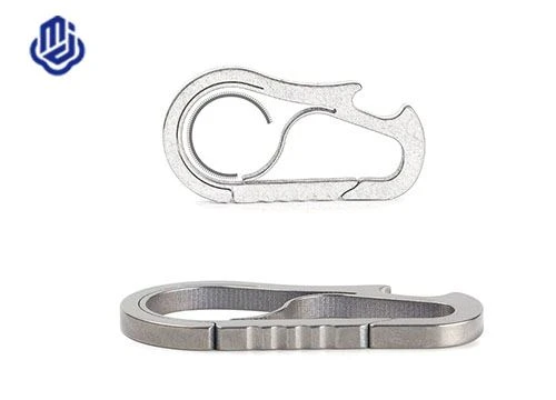 Titanium nyckelring